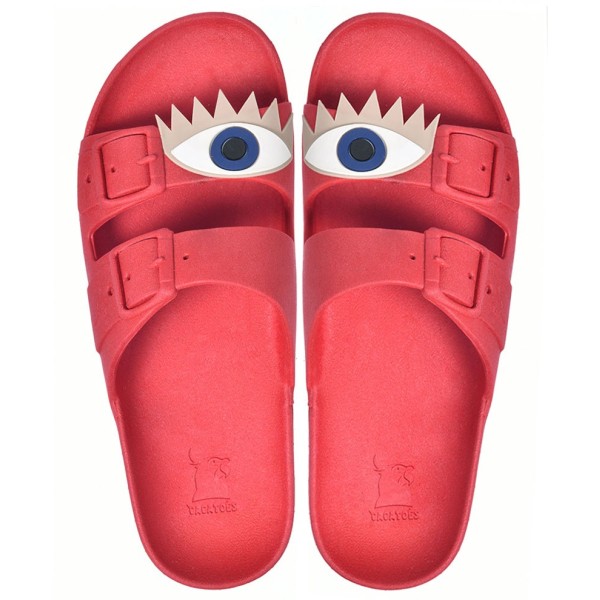 sandales rouges patch œil bleu cacatoès vues de haut femmes