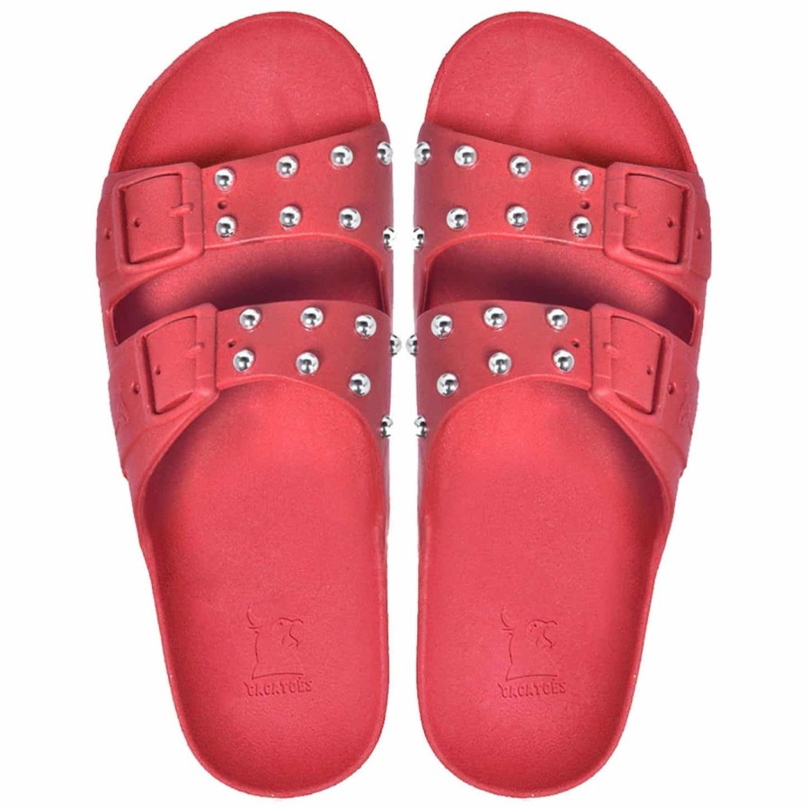 sandales rouges à clous cacatoès vues de haut