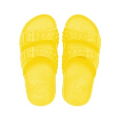 sandales jaune fluos à clous jaunes cacatoès vues de haut enfants