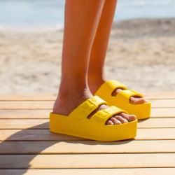 sandale compensée jaune fluo femme vue portée lifestyle