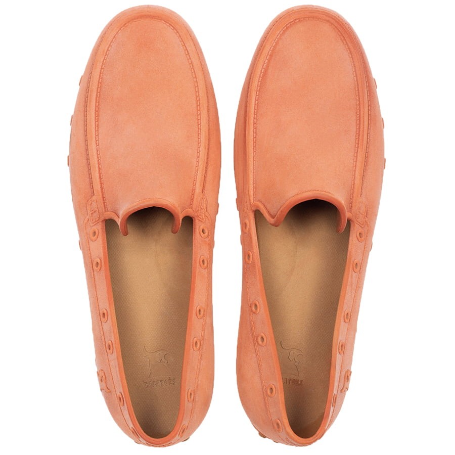 mocassin orange pour homme en peau de peche vue de face