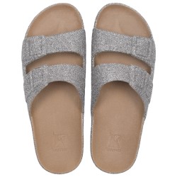sandales grises à paillettes cacatoès vue de face