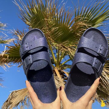 Savez-vous danser la CARIOCA ? 

Do you know how to dance CARIOCA ? 
.
.
.
.
#mycacatoes #frombrazilwithlove #picoftheday #summer #beachlife #sandals #instagood #fun #fashion #style #beachwear #summeroutfit #flipflops #holidays #instamood #happyfeet #summervibes #footprints #candyscented  #carioca #navy